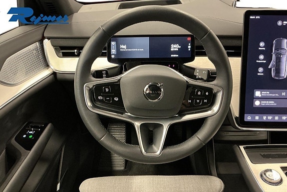 Volvo EX90 9 of 18