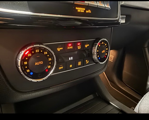 Mercedes-Benz GLE350 d 16 of 22