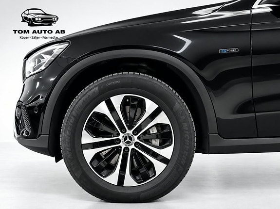 Mercedes-Benz GLC300 de 3 of 30