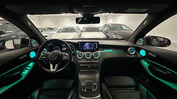 Mercedes-Benz GLC300 de 22 of 30