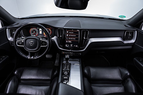 Volvo XC60 26 of 27