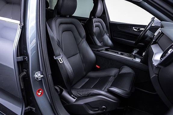 Volvo XC60 27 of 27