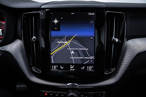 Volvo XC60 19 of 27