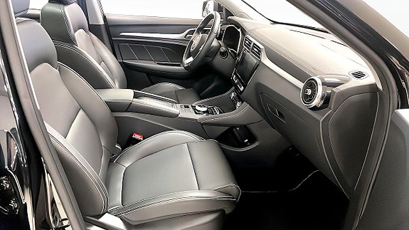 MG ZS 3 of 13