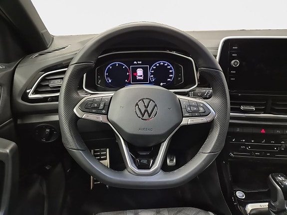 Volkswagen T-Roc 12 of 15