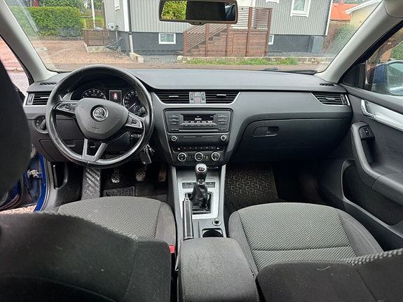 Skoda Octavia 5 of 7