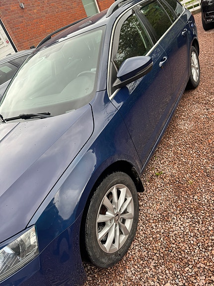 Skoda Octavia 3 of 7