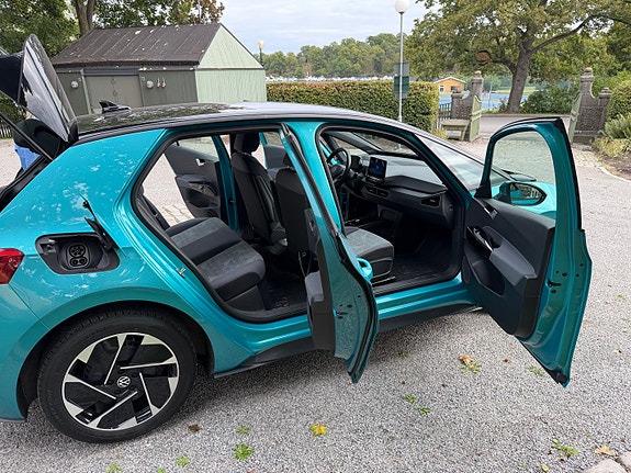 Volkswagen ID.3 9 of 19