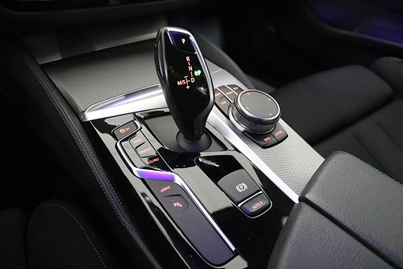 BMW 530e 20 of 29