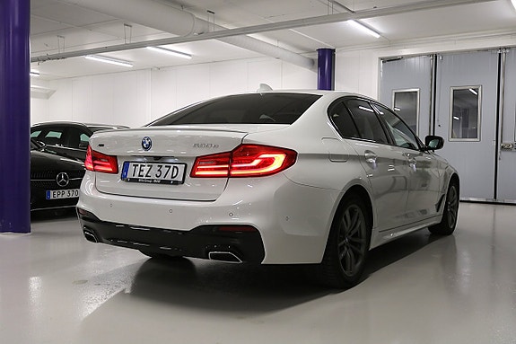 BMW 530e 5 of 29