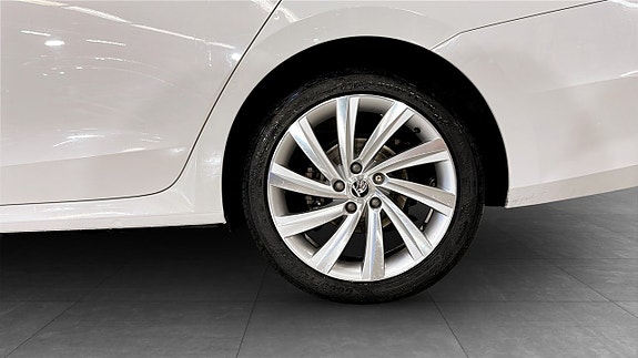 Skoda Octavia 6 of 19