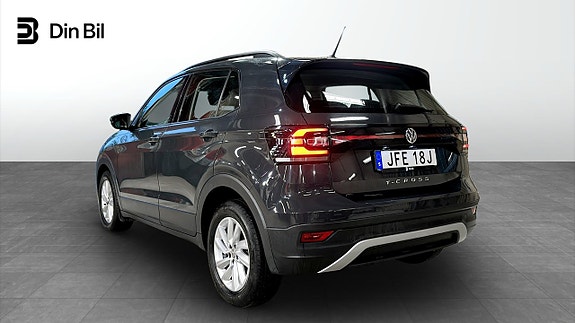 Volkswagen T-Cross 3 of 20