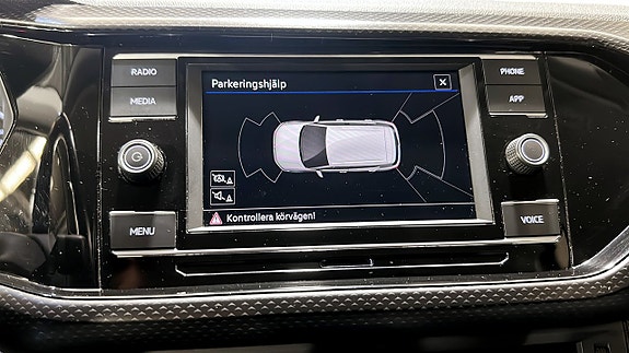 Volkswagen T-Cross 16 of 20