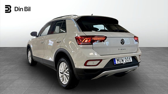 Volkswagen T-Roc 3 of 20