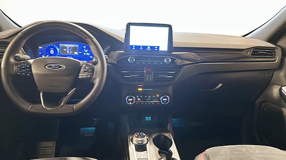 Ford Kuga 10 of 21