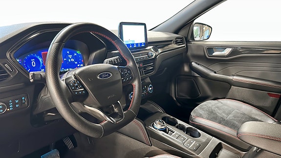 Ford Kuga 7 of 21