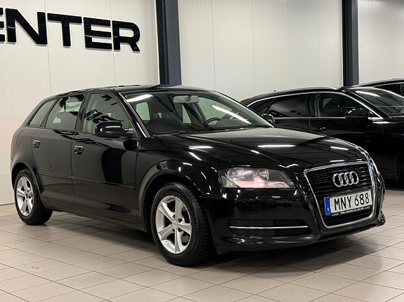 Audi A3 4 of 17