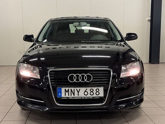 Audi A3 3 of 17