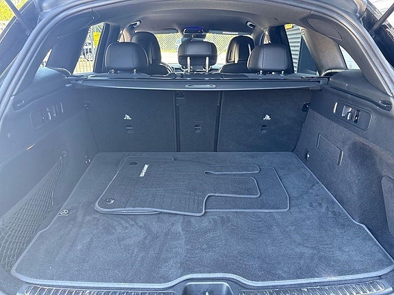 Mercedes-Benz GLC220 d 20 of 27