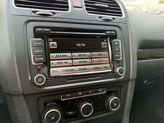 Volkswagen Golf VI 7 of 11