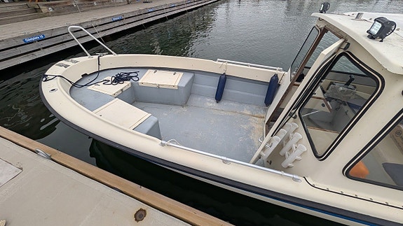 Väddö 560 Cabin med Mercury 60 HK -2024. Trimplan! Garmin 7- 6 of 20