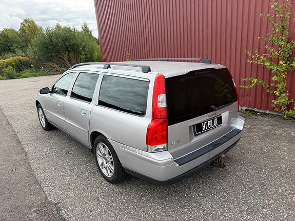 Volvo V70 6 of 10