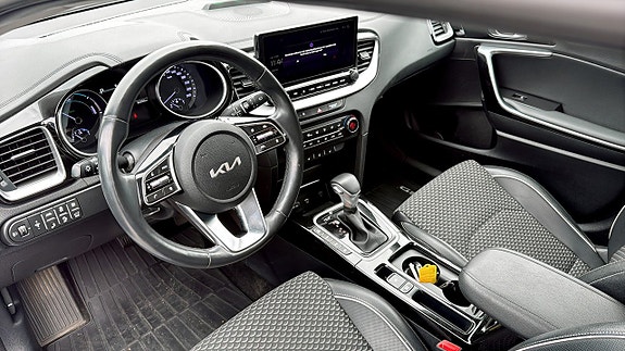 Kia Ceed 8 of 12