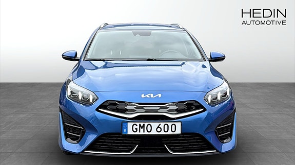 Kia Ceed 2 of 12