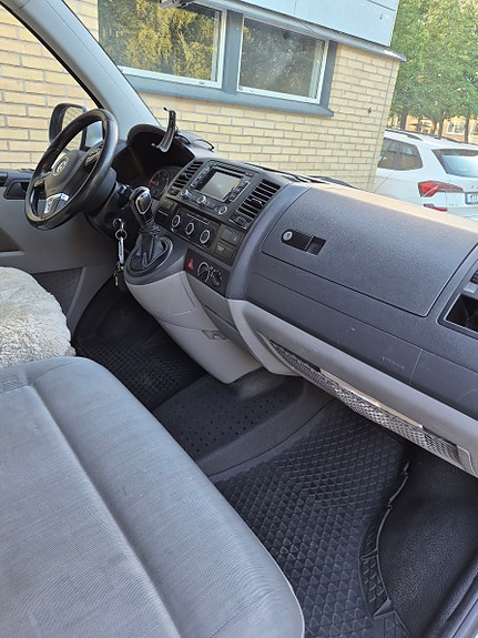 Volkswagen Transporter 5 of 5