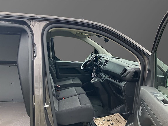 Opel Vivaro-e 8 of 11