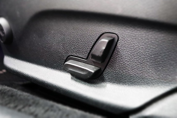 Mercedes-Benz E220 d 13 of 26