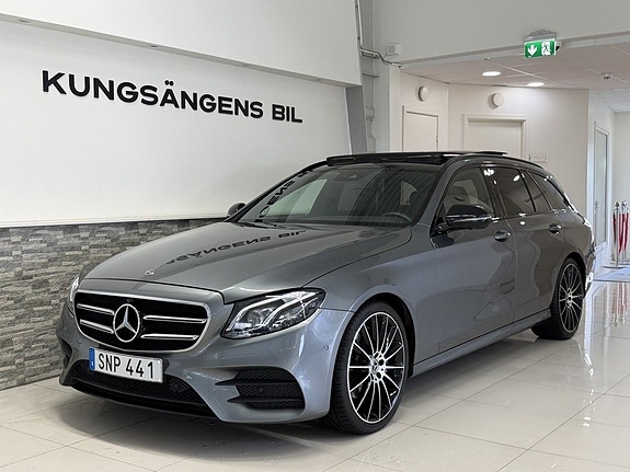 Mercedes-Benz E220 d 3 of 26