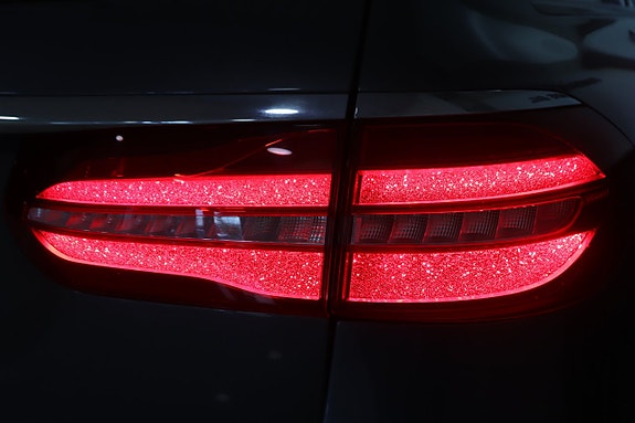 Mercedes-Benz E220 d 11 of 26