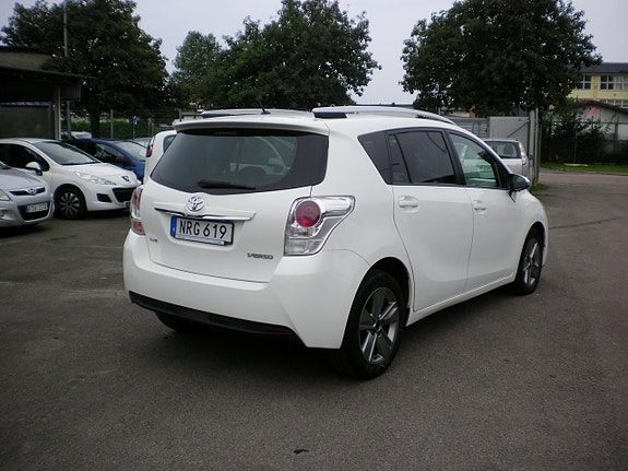Toyota Verso 9 of 11