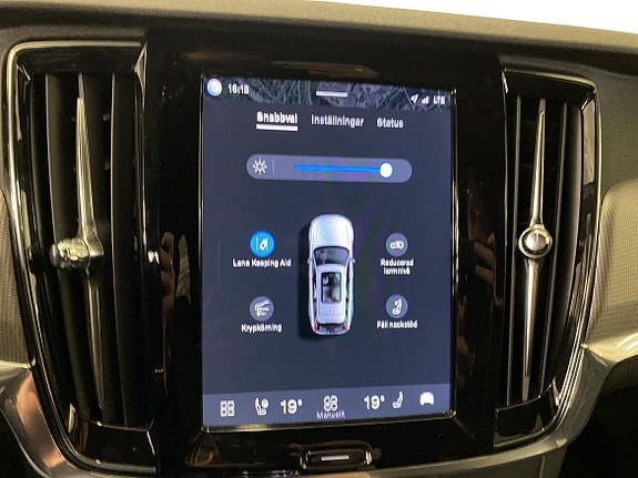 Volvo V90 13 of 19