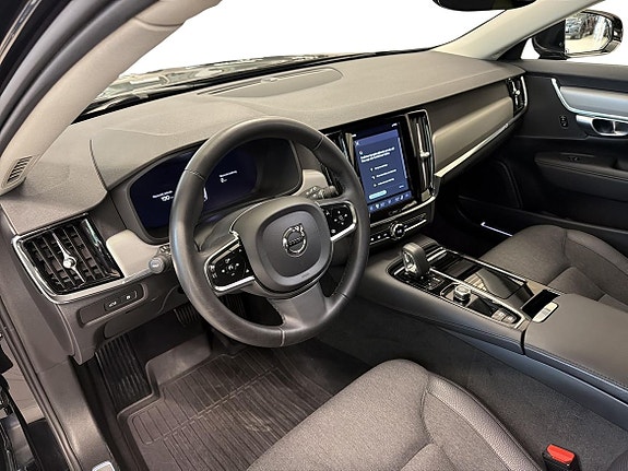 Volvo V90 6 of 12