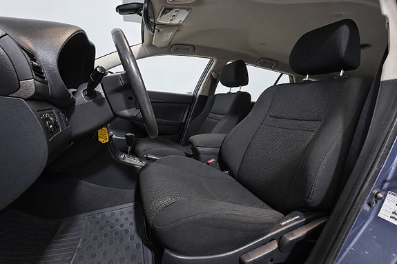 Toyota Avensis 14 of 25