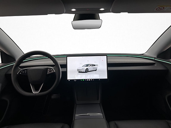 Tesla Model 3 28 of 30