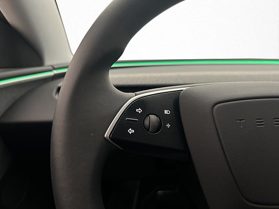 Tesla Model 3 14 of 30