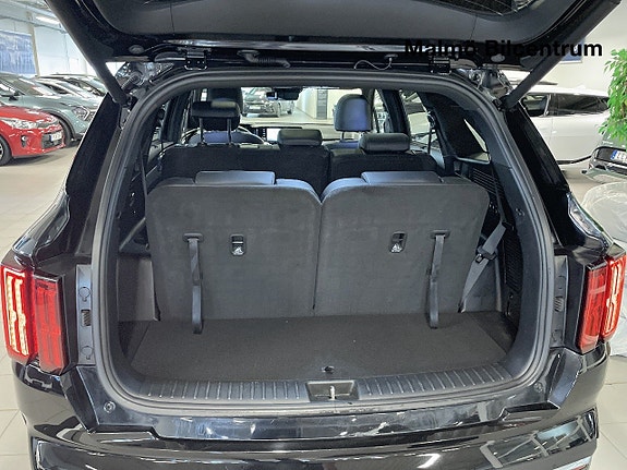 Kia Sorento 21 of 26