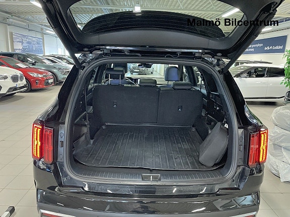 Kia Sorento 19 of 26