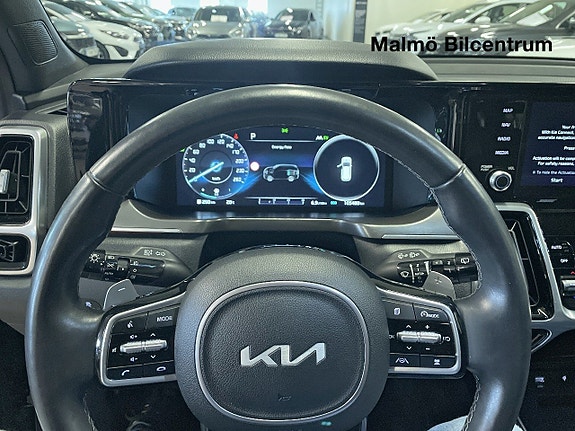 Kia Sorento 15 of 26