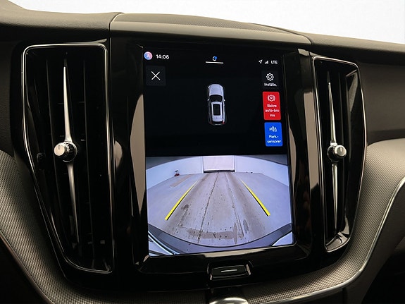 Volvo XC60 19 of 30