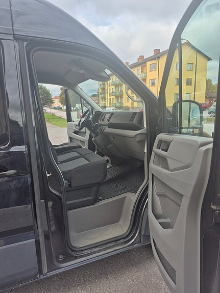 Volkswagen Crafter 35 4 of 11