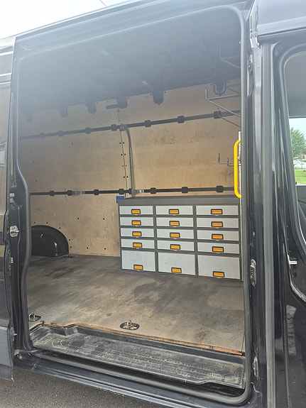 Volkswagen Crafter 35 9 of 11