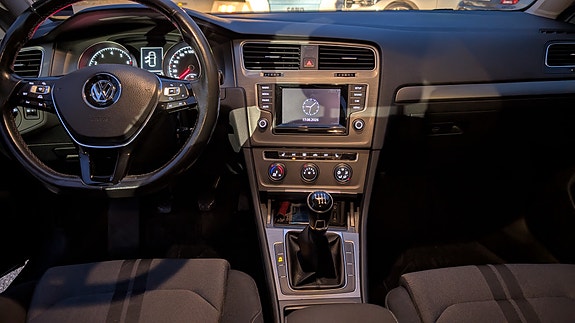 Volkswagen Golf VII 3 of 14