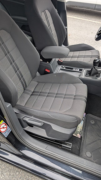 Volkswagen Golf VII 9 of 14