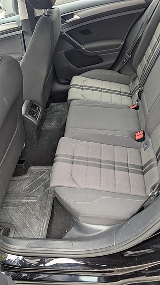 Volkswagen Golf VII 8 of 14