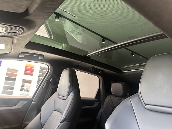 Porsche Cayenne 20 of 30