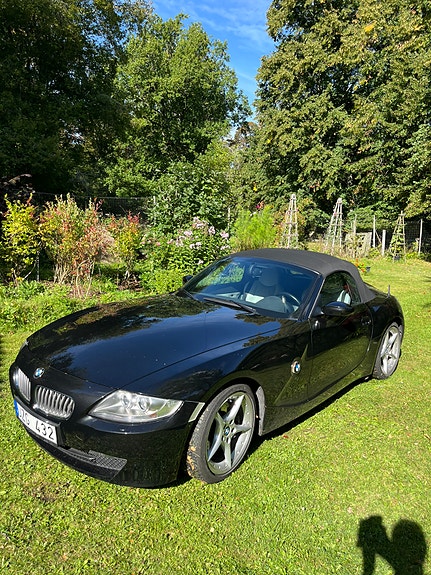 BMW Z4 8 of 8